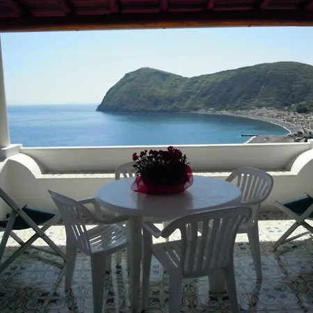 B By Interhome * Lipari (Isola Lipari)