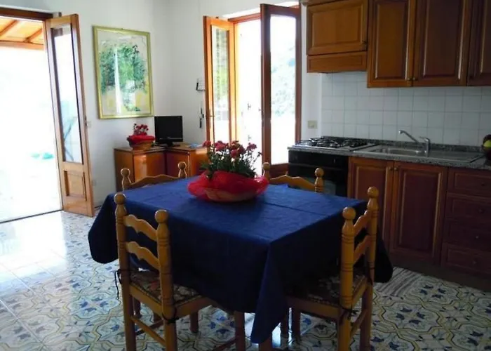 B By Interhome Lipari (Isola Lipari)