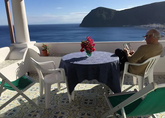 B By Interhome * Lipari (Isola Lipari)